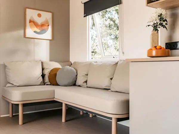 Supreme Deluxe Lounge Premium-Zone 8