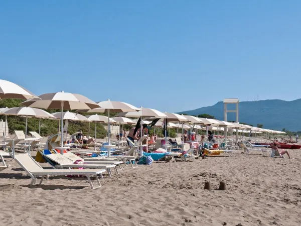 Gemütlicher Strand des Campingplatzes Orbetello.