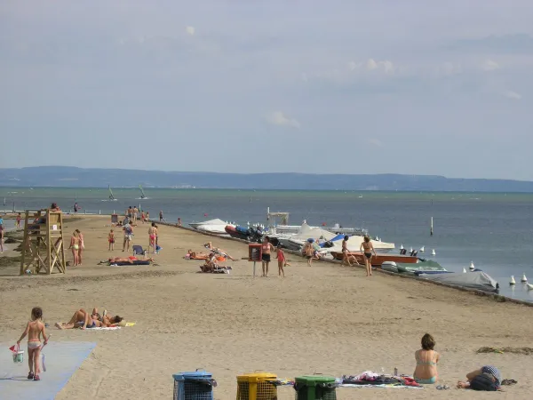 Der Strand des Campingplatzes Roan Turistico.