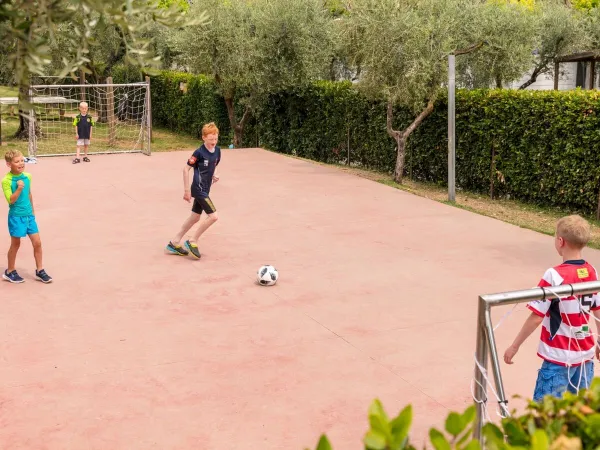 Fußballplatz auf dem Roan-Campingplatz Eden.