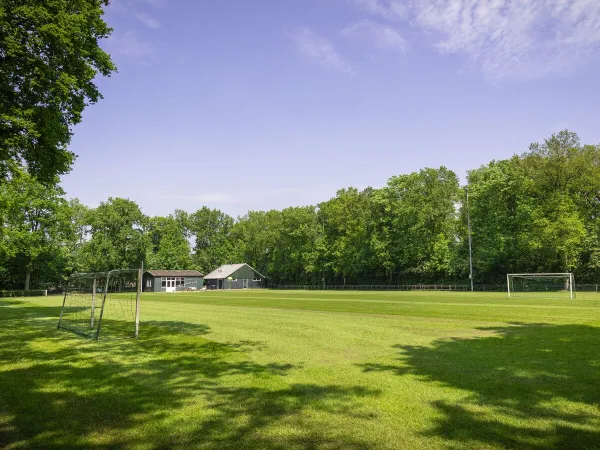 Fußballplatz auf dem Roan Camping Marvilla Parks Friese Meren.