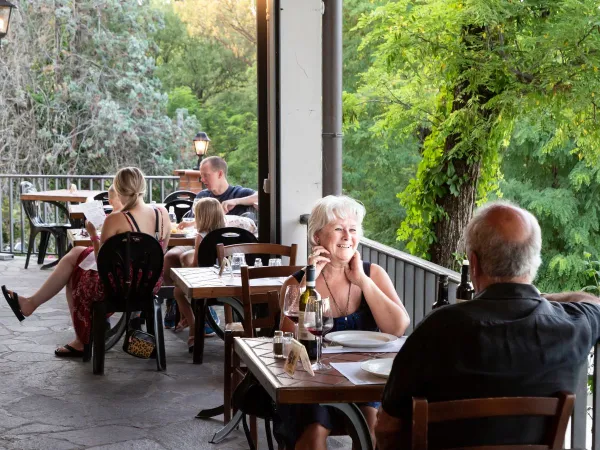 A la carte Restaurant auf dem Campingplatz Roan hu Norcenni Girasole village.