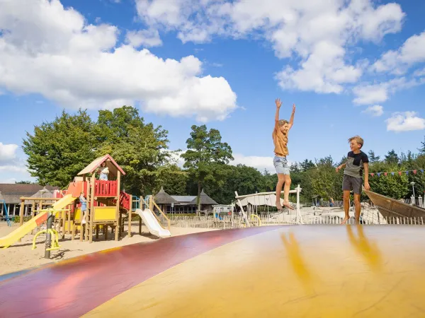 Entdecken Sie den Roan-Campingplatz Marvilla Parks Kaatsheuvel in diesem Video.