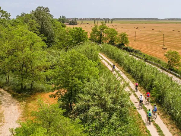 Schöne Radwege in der Nähe von Roan camping Rimini Family Village.