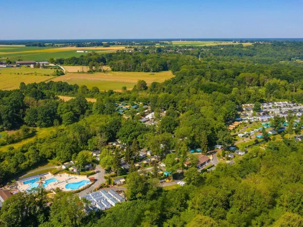 Übersicht über den Campingplatz Roan Le Chêne Gris.