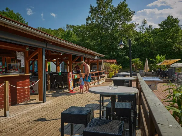Das Restaurant des Campingplatzes Roan Le Chêne Gris.