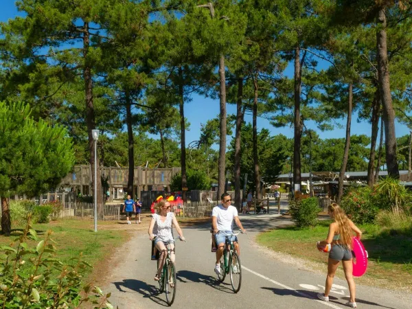 Radfahren rund um den Campingplatz Roan Atlantic Montalivet.