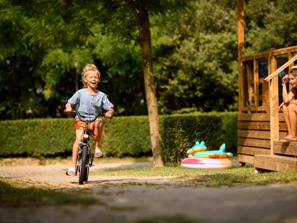 Kostenlose Roan-Kinderfahrräder für Kinder bis zu 6 Jahren.