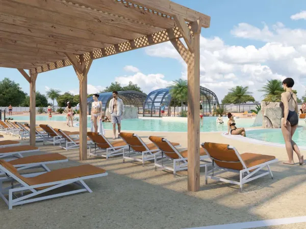 Sonnenliegen am renovierten Pool im Jahr 2025 auf dem Roan-Campingplatz Le Domaine du Clarys.
