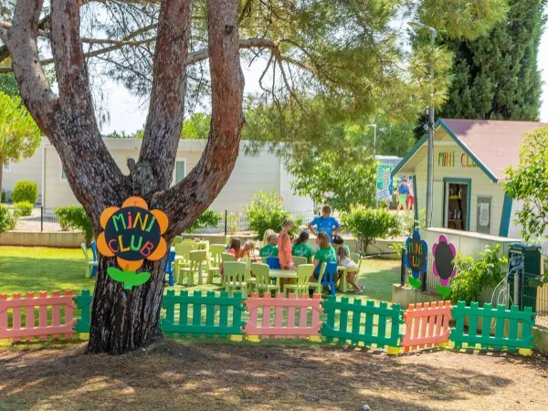 Kinderclub auf dem Campingplatz Roan Valkanela.