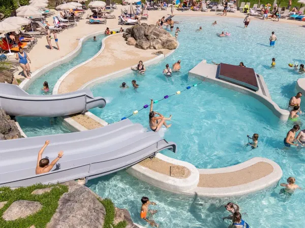 Rutsche auf dem Campingplatz Roan Domaine des Bans.