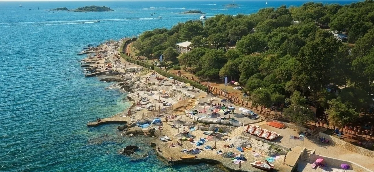 Buchen Sie einen Campingplatz am Meer in Kroatien